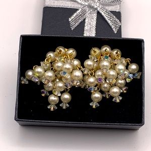 Marvella waterfall style clip on earrings!